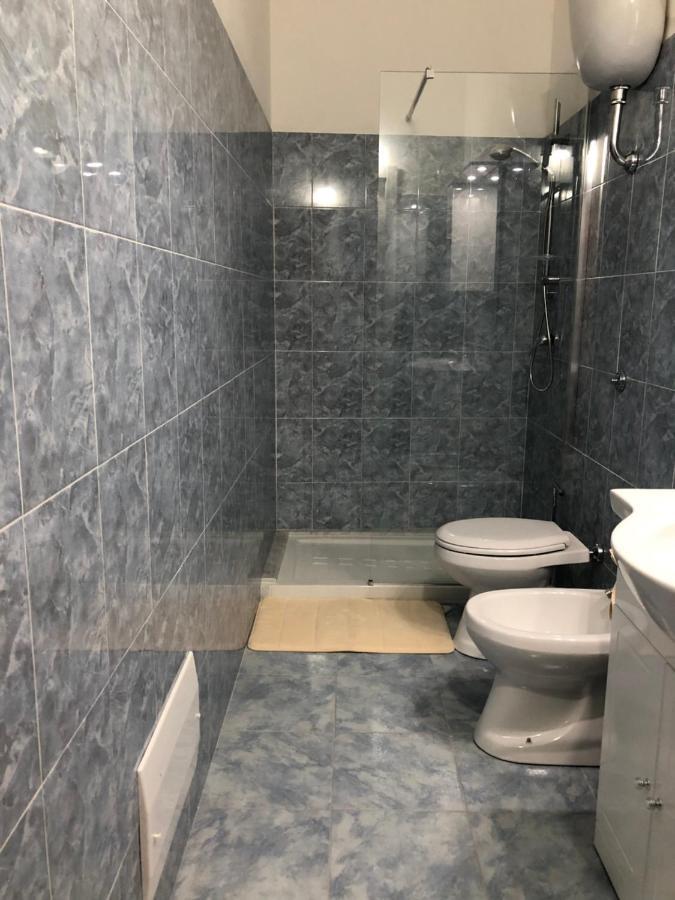 Elegante Monolocale Al Centro Del Paese Appartement Teulada Buitenkant foto